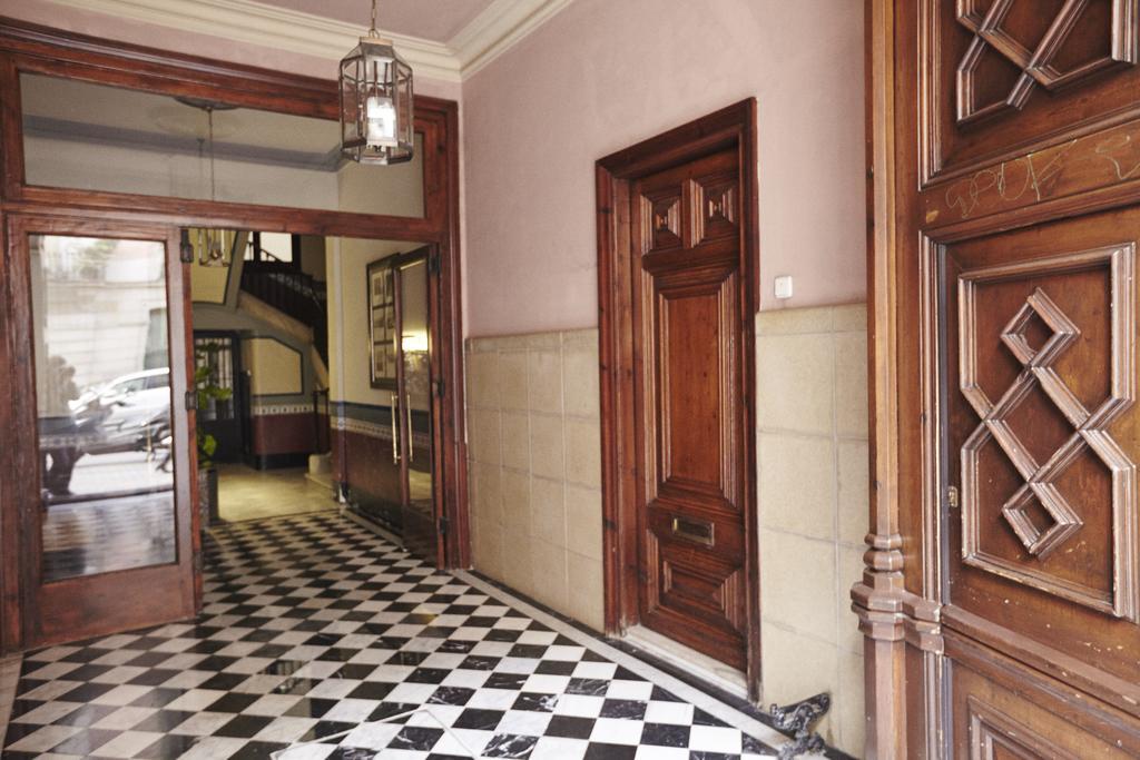 Close To Passeig De Gracia Barcelona Luaran gambar